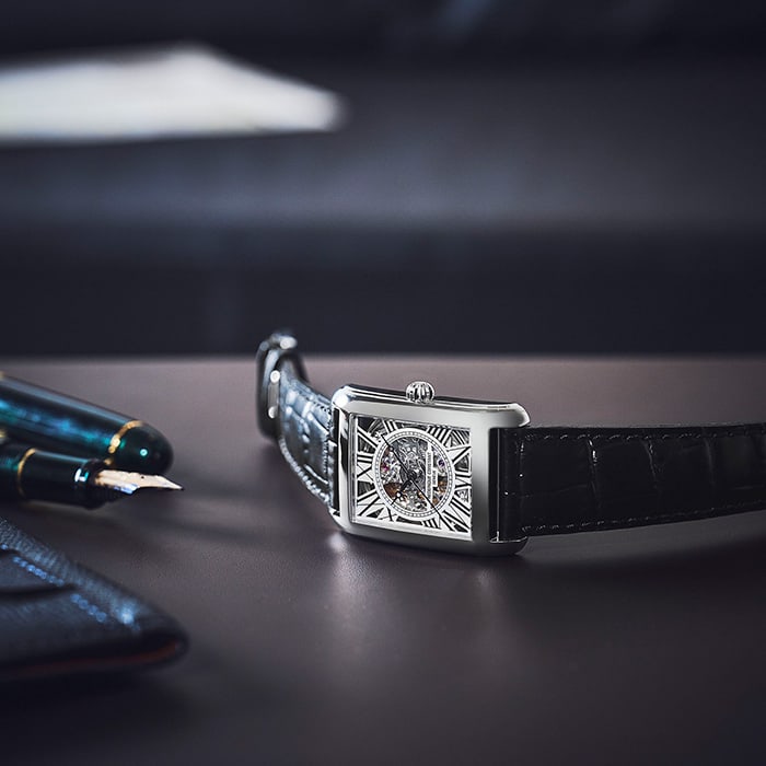フレデリック・コンスタント(FREDERIQUE CONSTANT) クラシック カレ